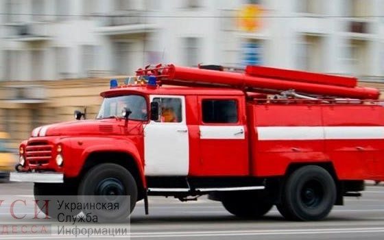 Пожарные просят выделить деньги на ремонт автоподъемника с гигантской лестницей, который простаивает 10 лет «фото»