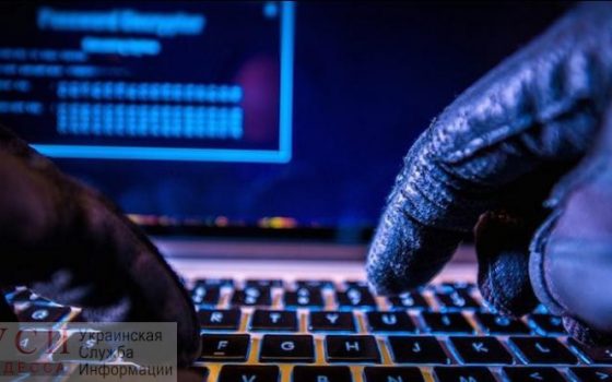 Украинская киберполиция поймала хакеров, которые продали 70 тысяч паролей к взломанным серверам «фото»