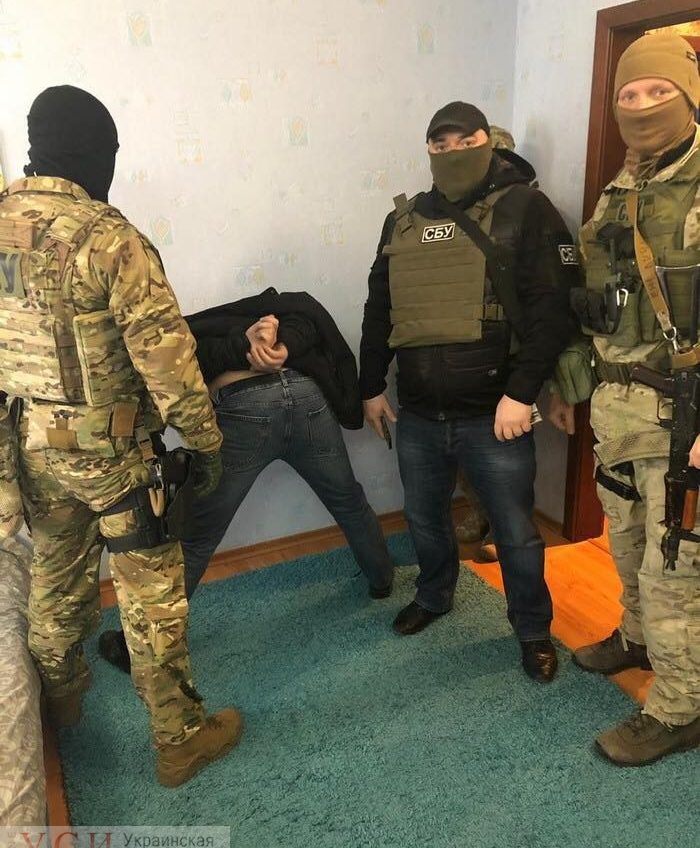 В Одессе задержали банду рэкетиров, которые терроризировали обеспеченных горожан «фото»