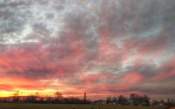 Последний зимний закат в Одессе заиграл багровыми красками (фоторепортаж) «фото»