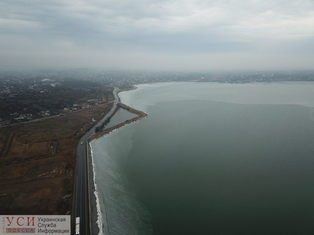 На трассе “Киев – Одесса” начинают многострадальный ремонт моста через Хаджибейский лиман, брошенный 10 лет назад «фото»