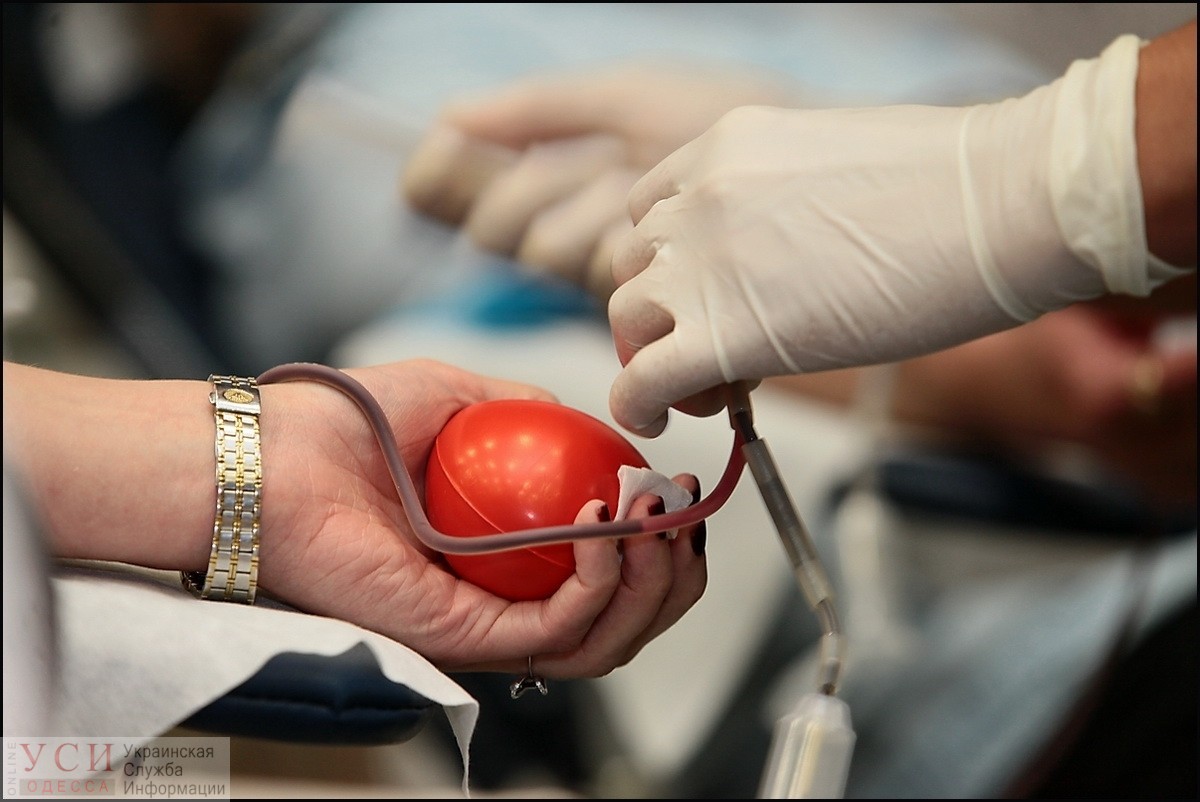 Одесская станция переливания крови заказывает сок и вафли для 8 тысяч доноров «фото»