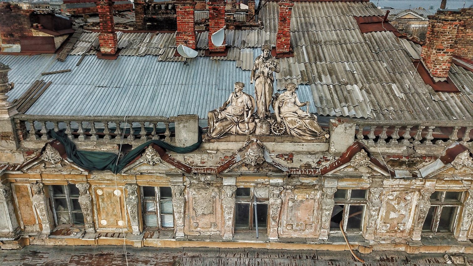Многострадальный дом Либмана будет жить: киевская компания разработает проект реставрации аварийного памятника архитектуры «фото»