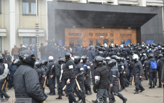 “Били журналистов организованно”: в суде продолжают рассматривать дело 19 февраля usionline.com “Били журналистов организованно”: в суде продолжают рассматривать дело 19 февраля «фото»