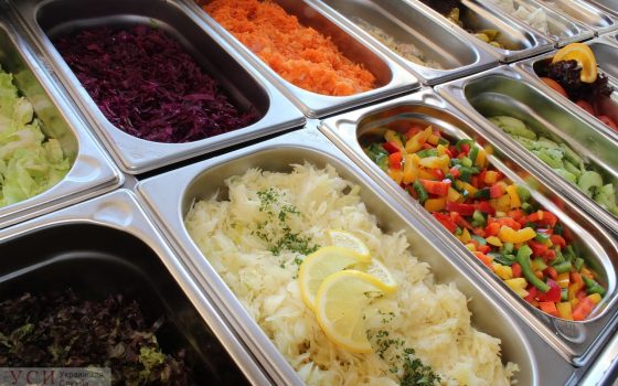 В Одессе на запуск шведских столов в двух школах нужно полмиллиона гривен «фото»