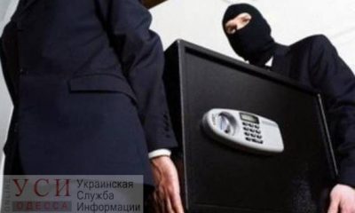 В Одесской области будут судить банду домушников, которые совершили кражу на 2,5 миллиона гривен «фото»