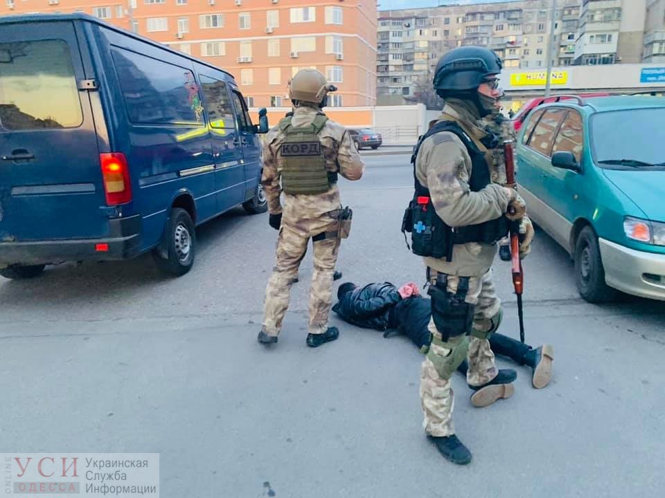 Спецоперация: в Одессе задержали авторитета-вымогателя «фото»
