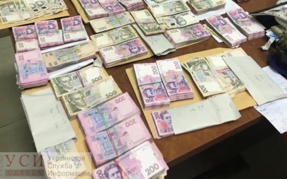 Луценко опубликовал фото “черной налички” депутата в Одесской области (фото) usionline.com Луценко опубликовал фото “черной налички” депутата в Одесской области (фото) «фото»