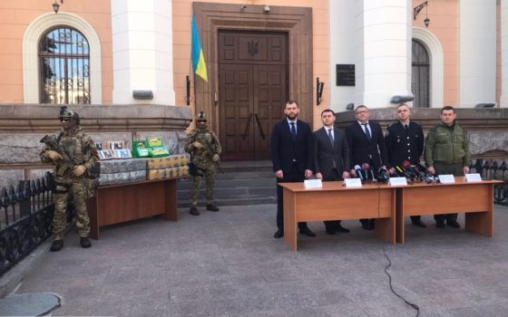 Полиция о рекордной партии кокаина в порту: картель хотел наводнить наши улицы наркотиком «фото»