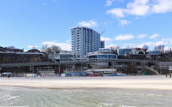 Весна возвращается: в Одессе будет солнечно и без осадков «фото»