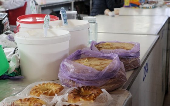 Масленица идет: почем сегодня продают блины в Одессе (фоторепортаж) «фото»