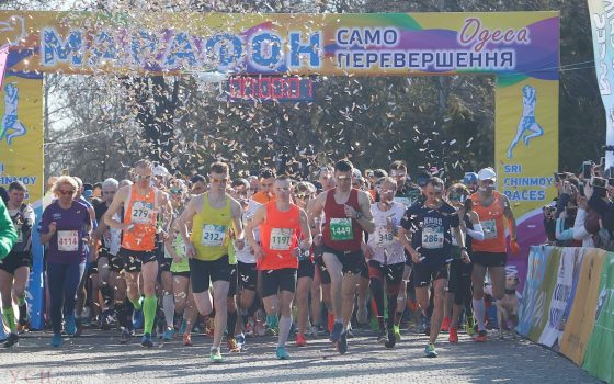 В Одессе проходит международный марафон “Самопревосхождение”, перекрыли два участка дороги (фото) usionline.com В Одессе проходит международный марафон “Самопревосхождение”, перекрыли два участка дороги (фото) «фото»