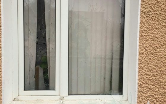 В Ренийском районе в окно активиста кинули топор (фото) «фото»