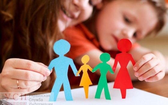 В Одесской области ищут семью для кровных шести сестер и брата (фото) usionline.com В Одесской области ищут семью для кровных шести сестер и брата (фото) «фото»