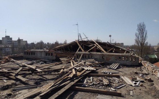 В Белгороде-Днестровском устраняют последствия стихии: на ремонт кровли пятиэтажки уже выделили деньги usionline.com В Белгороде-Днестровском устраняют последствия стихии: на ремонт кровли пятиэтажки уже выделили деньги «фото»