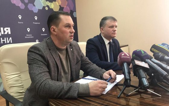 Более 7 тысяч правоохранителей будут следить за порядком в день выборов в Одессе и области usionline.com Более 7 тысяч правоохранителей будут следить за порядком в день выборов в Одессе и области «фото»