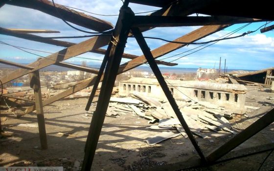 Ураган в Одесской области: ветер сорвал крышу с пятиэтажки (фото) «фото»