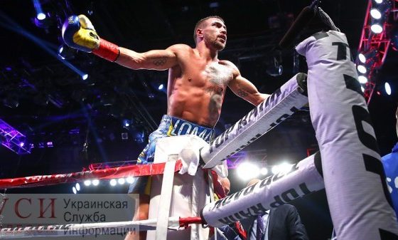 Ломаченко сломал себе руку во время нокаутирующего удара (фото, видео) «фото»
