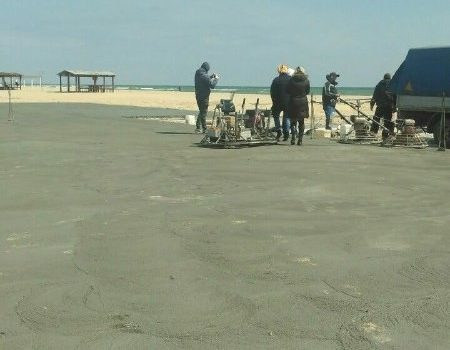 В Затоке огромный участок пляжа все-таки закатали в бетон (фото, видео) «фото»