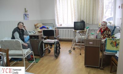 “У нас не голосуют, у нас умирают”: в одесских домах престарелых невозможно проголосовать «фото»