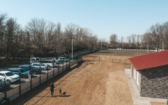 Собачий городок на 411-й батарее остался без денег: депутаты возмущены проектом «фото»