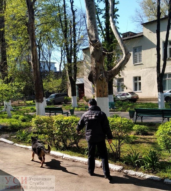 В Одессе ищут бомбу в “Больнице водников”  «фото»