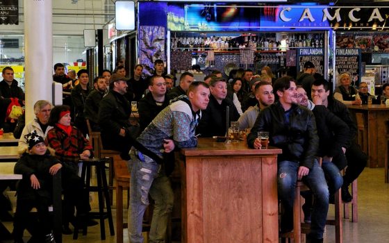 Как одесситы дебаты смотрели (фоторепортаж) «фото»