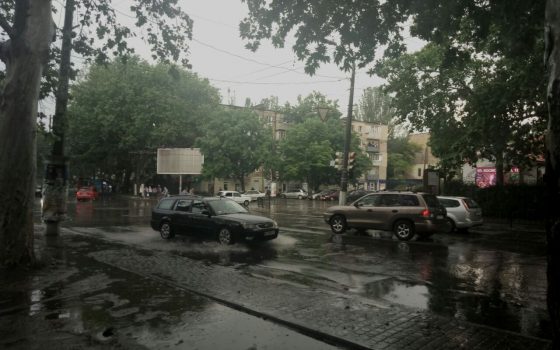Синоптики ошиблись: одесситов застал врасплох сильный и внезапный ливень (фото) «фото»
