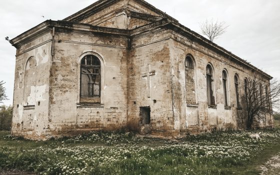 Развалины храма Рождества Пресвятой Девы Марии в Одесской области (фоторепортаж) usionline.com Развалины храма Рождества Пресвятой Девы Марии в Одесской области (фоторепортаж) «фото»