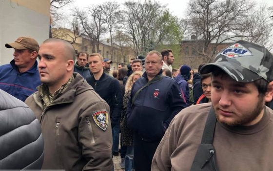 Нападение на активистку Подпалую переквалифицировано с “хулиганства” на “препятствование журналистской деятельности” «фото»