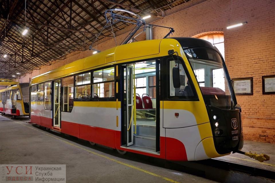 Одесское трамвайное депо пополнилось еще одним современным трамваем “Одиссей” (фото) «фото»