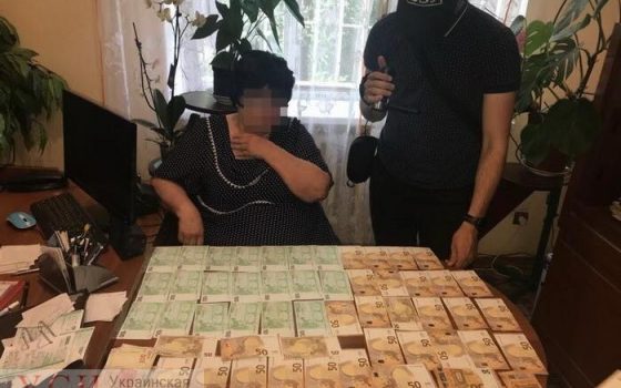 10 тысяч долларов США за аренду земельного участка: СБУ задержала на взятке главу сельсовета (фото) «фото»