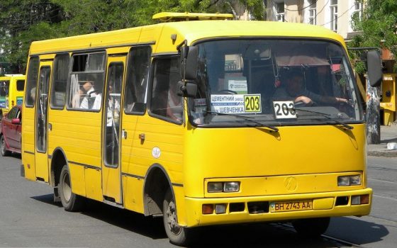 В поминальные дни в Одессе будут запущены дополнительные маршрутки к кладбищам «фото»