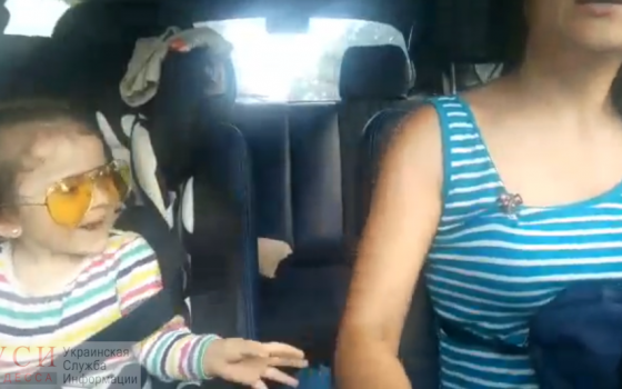 “Эля слышит мир!”: девочка, которой одесситы помогли вернуть слух, начинает говорить (видео) «фото»