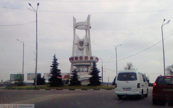 На въезде в Одессу накануне 2 мая полиция проверяет все транспортные средства usionline.com На въезде в Одессу накануне 2 мая полиция проверяет все транспортные средства «фото»