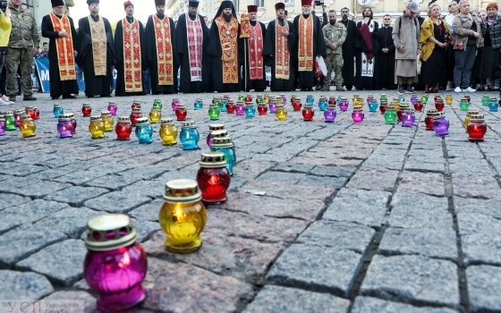 В Одессе прошел молебен по погибшим 2 мая (фото) usionline.com В Одессе прошел молебен по погибшим 2 мая (фото) «фото»