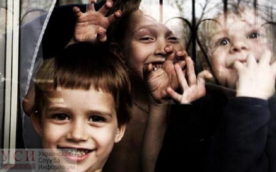 “Детей вернут в семьи, где им может угрожать опасность”, – эксперты о ликвидации детских домов в Украине «фото»