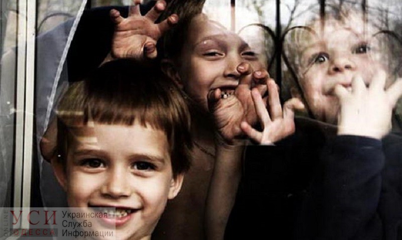 “Детей вернут в семьи, где им может угрожать опасность”, – эксперты о ликвидации детских домов в Украине «фото»