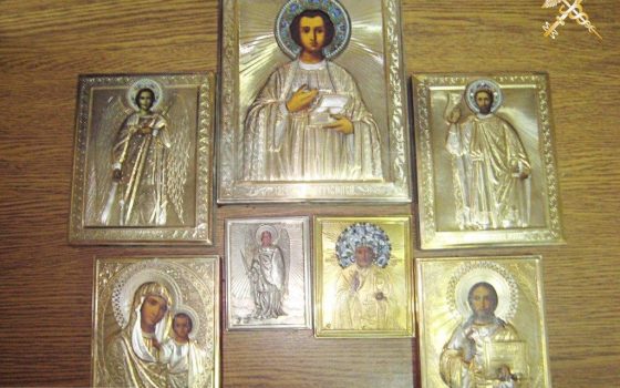 Беларуские таможенники обнаружили 7 икон в серебряных окладах, спрятанные в автобусе из Одессы (фото) «фото»