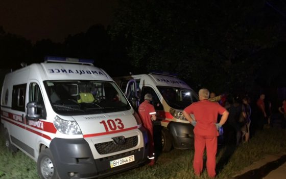 Пожар в одесской психбольнице: под утро госпитализировали еще одного человека usionline.com Пожар в одесской психбольнице: под утро госпитализировали еще одного человека «фото»