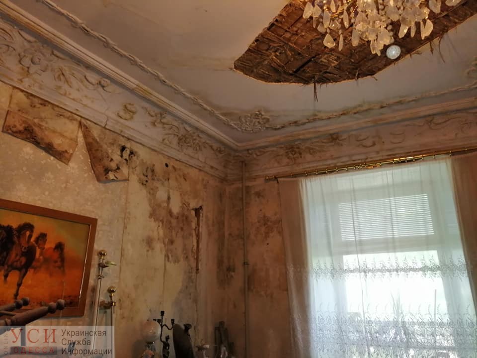Деньги выделили, а ремонта нет: после пожара в доме на Княжеской в ЖКС нажились на восстановлении квартиры пенсионера (фото, видео, документ) «фото»