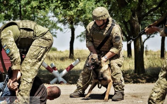 В Одесской области прошли масштабные антитеррористические учения: выбивали диверсантов из райадминистраций и предотвратили штурм порта (фото) «фото»