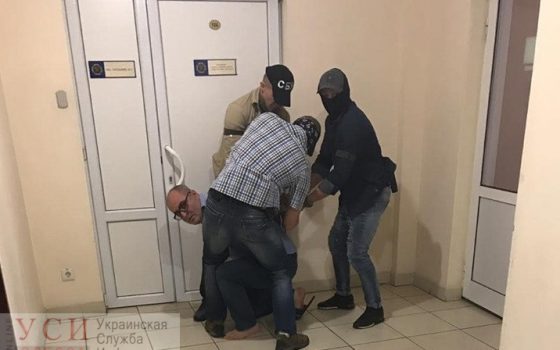 Предпринимателя, который вместе с титушками штурмовал одесский Облавдтодор, теперь задержала СБУ (фото, видео) «фото»