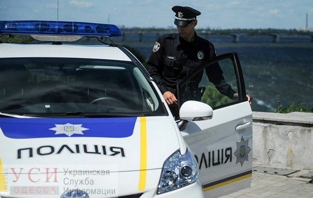 Одесские патрульные помогли роженице быстро добраться до роддома «фото»