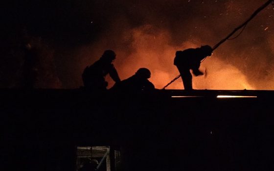 Пожар в психбольнице на Слободке: уже 4 человека погибло, еще 50 заперты в горящем корпусе (фото, видео 18+, трансляция) ОБНОВЛЯЕТСЯ usionline.com Пожар в психбольнице на Слободке: уже 4 человека погибло, еще 50 заперты в горящем корпусе (фото, видео 18+, трансляция) ОБНОВЛЯЕТСЯ «фото»