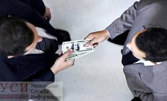 Зеленский объявил войну коррупции и “смотрящим”: эксперты считают, что это возможно только после завершения реформ «фото»