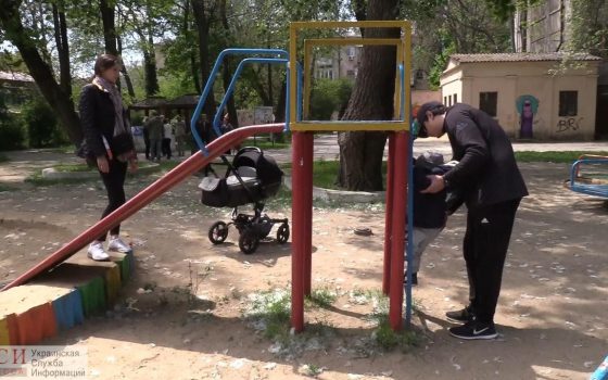 Сквер раздора: местные жители снова выступили против реконструкции зеленой зоны на Французском бульваре «фото»