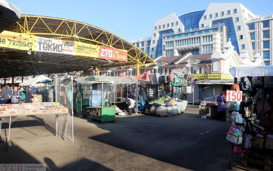 Ненужный “Привоз”: депутаты не хотят заниматься судьбой распроданного рынка «фото»