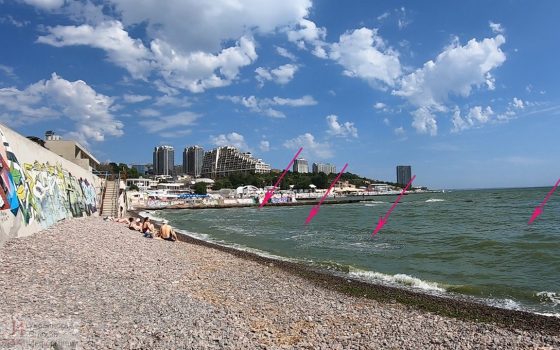 Одесситы жалуются на желтую морскую пену– экоинспекторы уверяют, что вода соответствует нормам (фото) «фото»