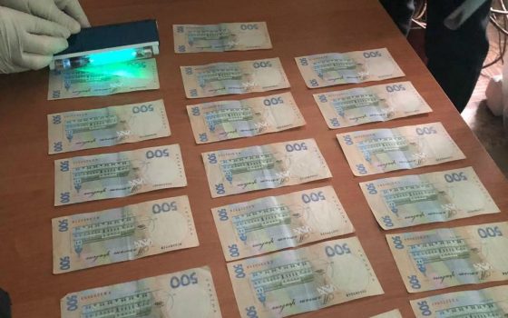 Начальник одной из налоговых инспекций Одесской области вымогал деньги и был пойман “на горячем” «фото»